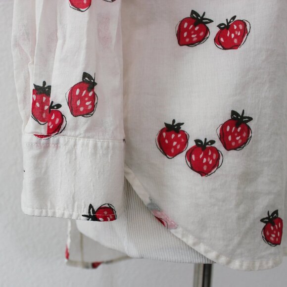 Anthropologie HD in Paris Hanalei Strawberry Print Button Down Blouse Shirt, 00 - Picture 10 of 12